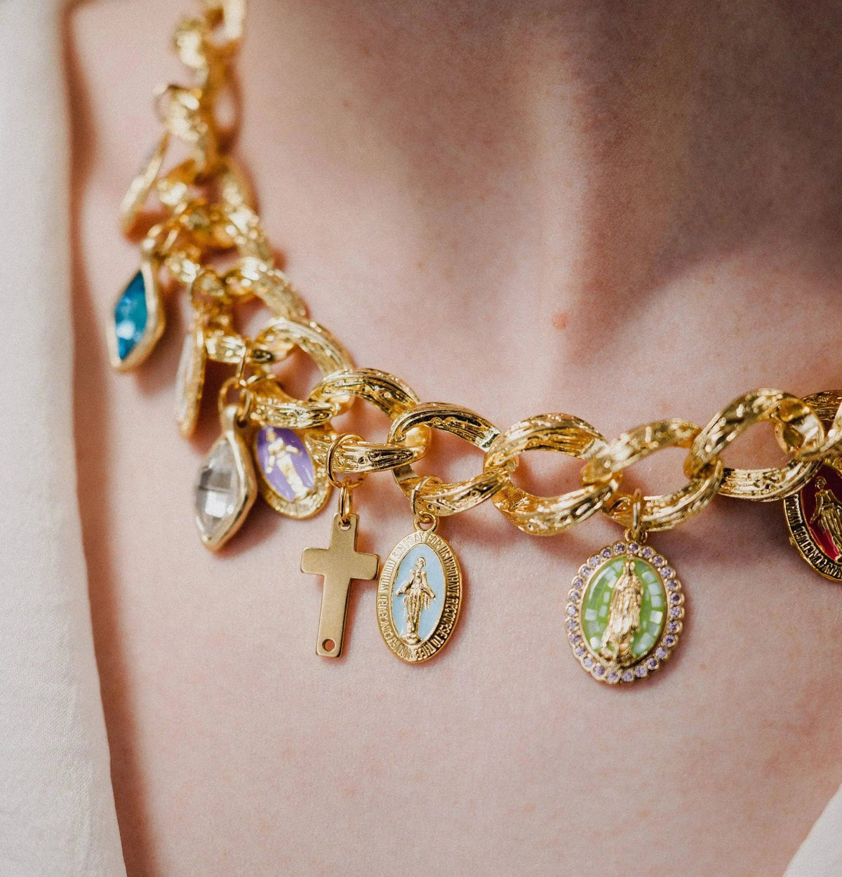 Virgin Mary Gold Set Necklace and Bracelet: Set