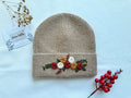 Hand-Embroidered Beanie, Collection Noelle: 3. Roses